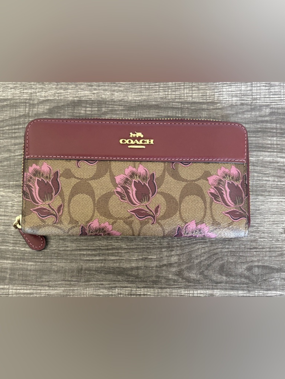Coach Accordion Zip Wallet in Signature Canvas with Desert Tulip Print - Picture 5 of 14